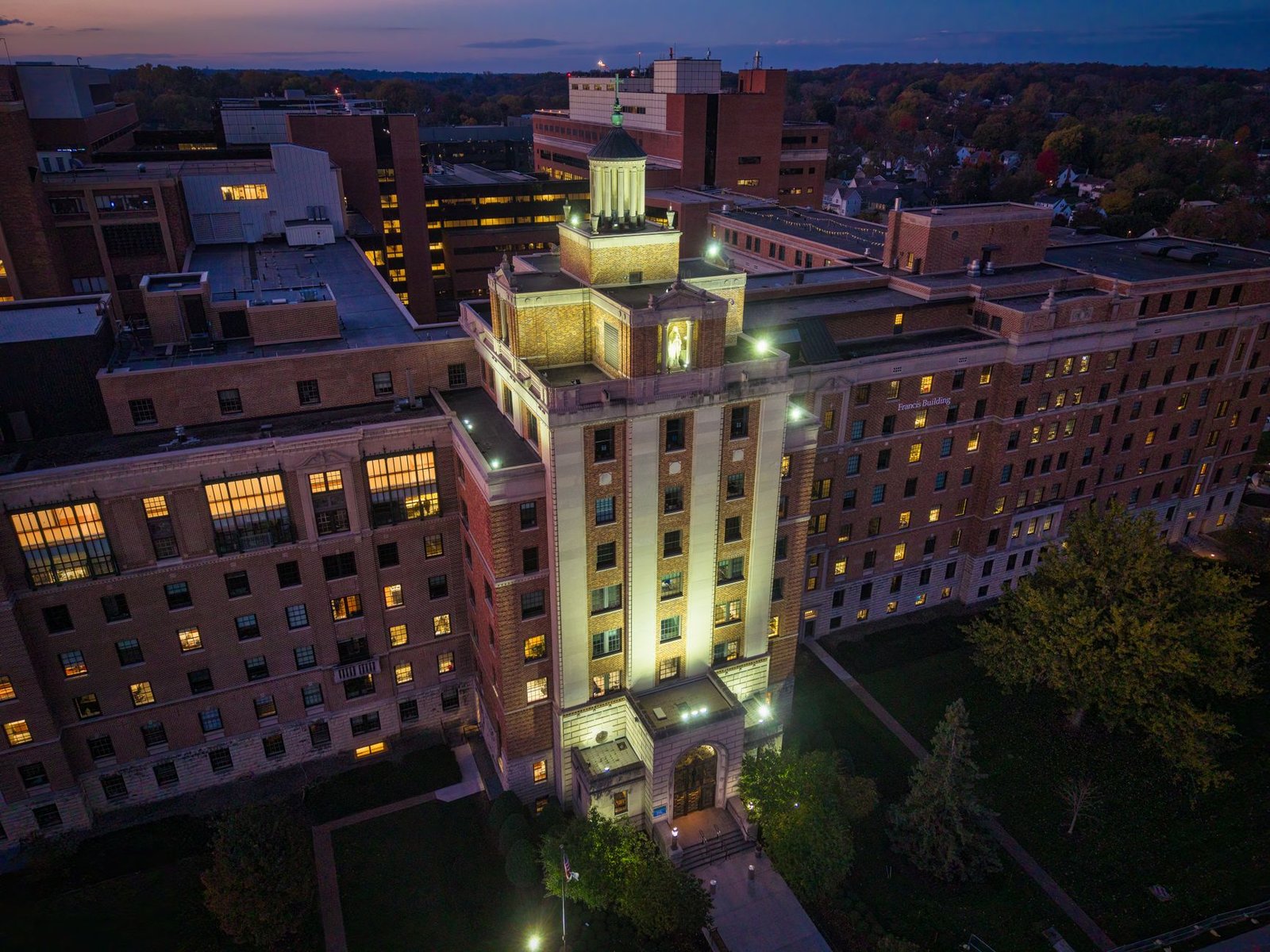 Healthcare facility photograph, view 4